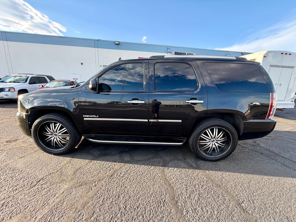 2012 GMC Yukon Image 8