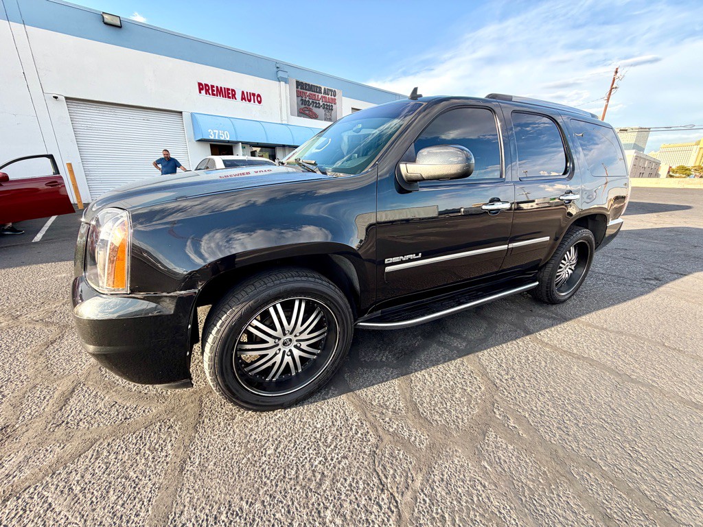 2012 GMC Yukon Image 9