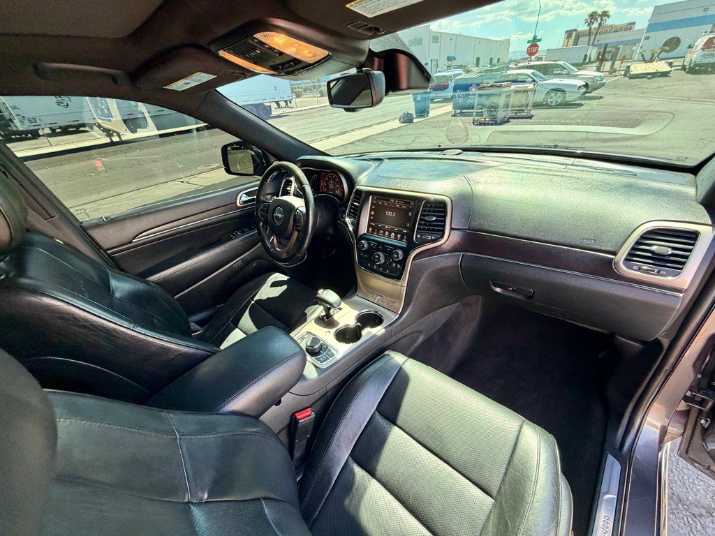 2014 Jeep Grand Cherokee Image 29