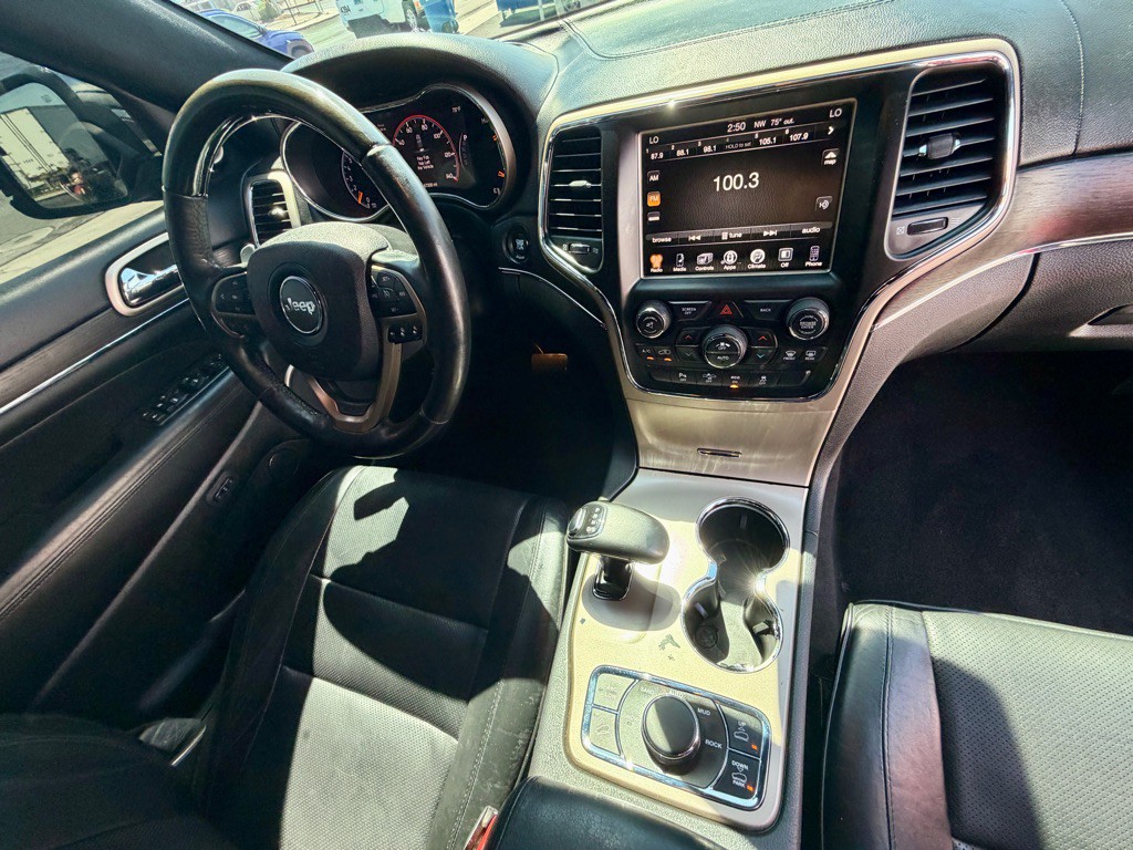 2014 Jeep Grand Cherokee Image 32