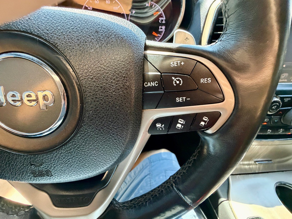 2014 Jeep Grand Cherokee Image 38