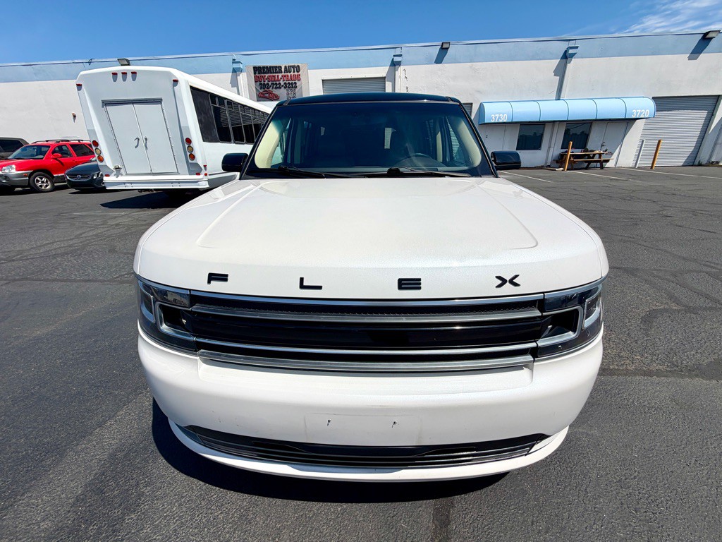 2018 Ford Flex Image 2