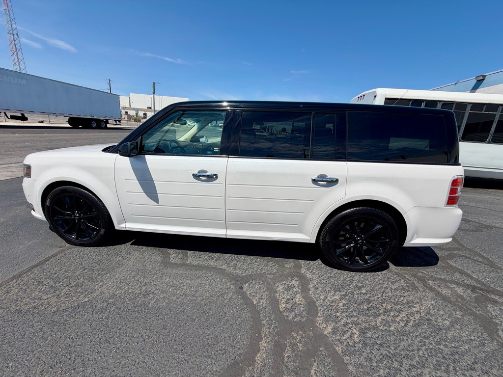 2018 Ford Flex Image 8