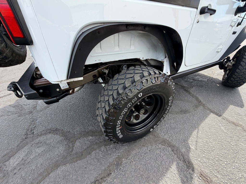 2017 Jeep Wrangler Image 23