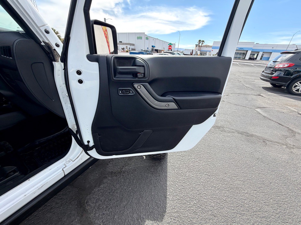 2017 Jeep Wrangler Image 29