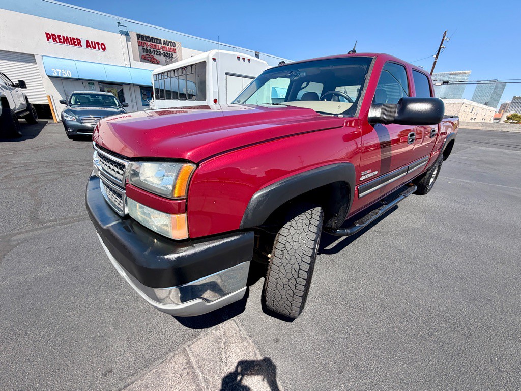 2005 Chevrolet Silverado 1500 Image 10