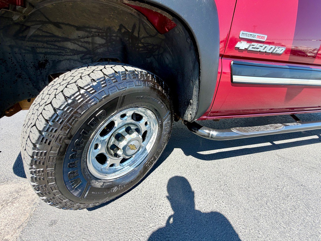 2005 Chevrolet Silverado 1500 Image 11