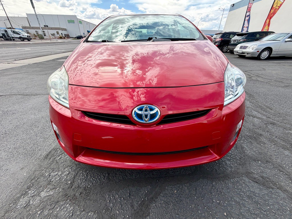 2010 Toyota Prius Image 2