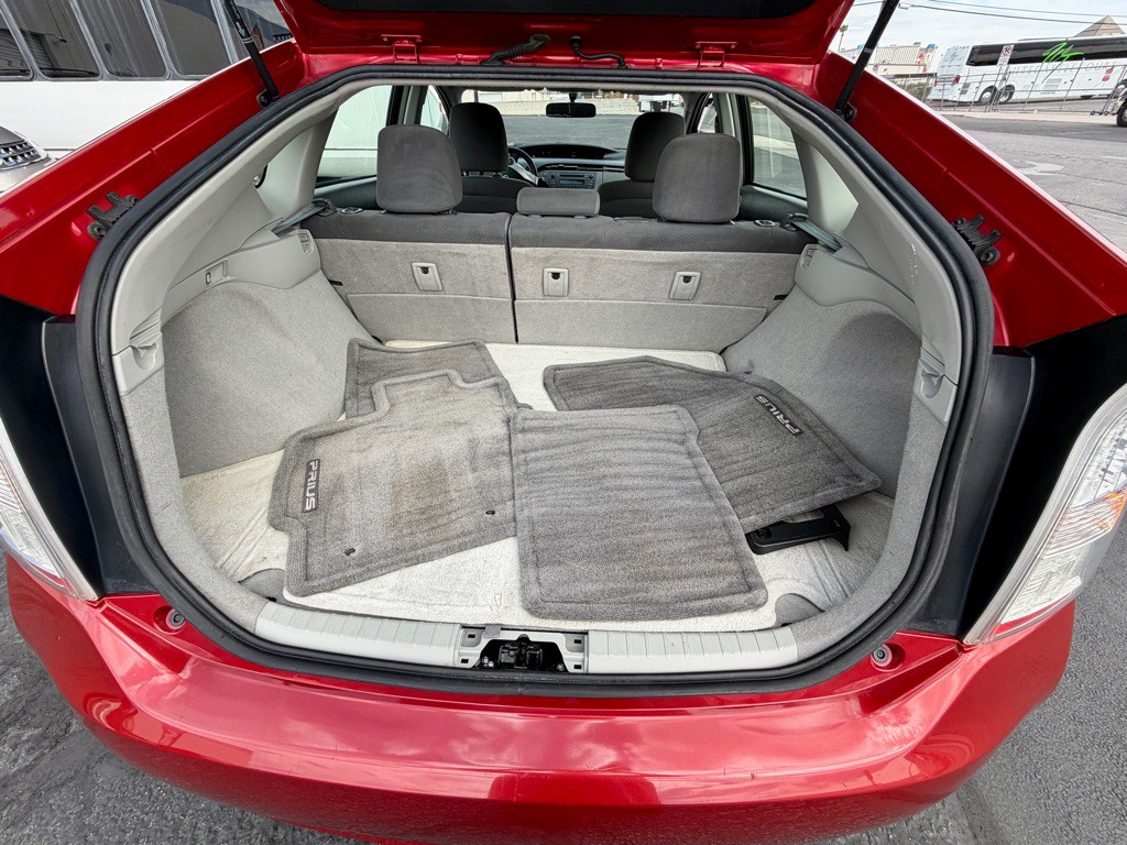 2010 Toyota Prius Image 19