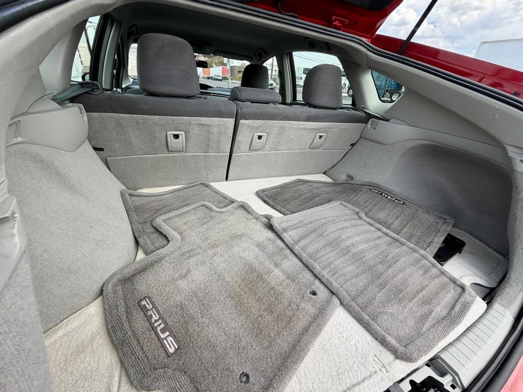 2010 Toyota Prius Image 21