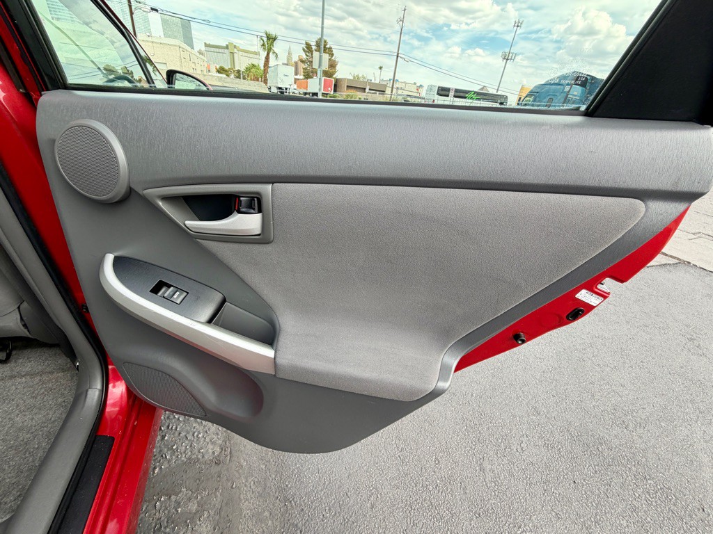 2010 Toyota Prius Image 22