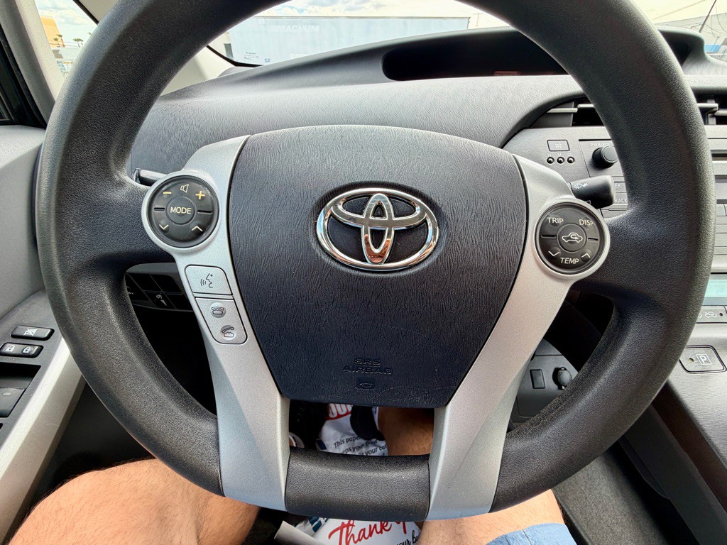 2010 Toyota Prius Image 34