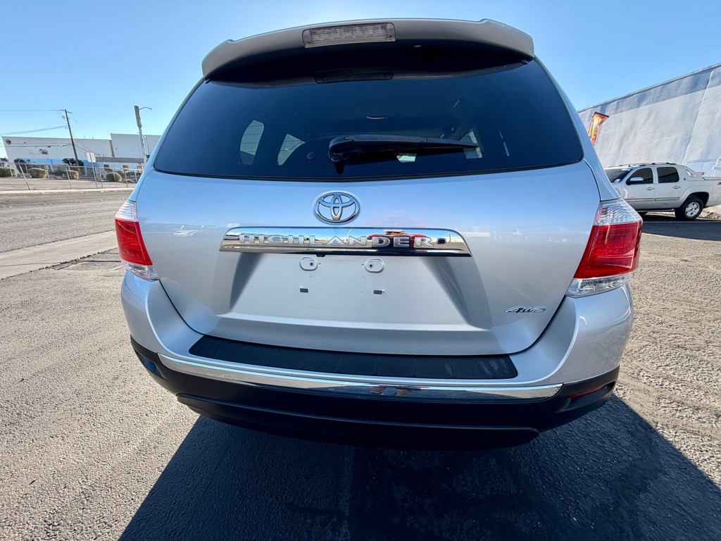 2013 Toyota Highlander Image 5