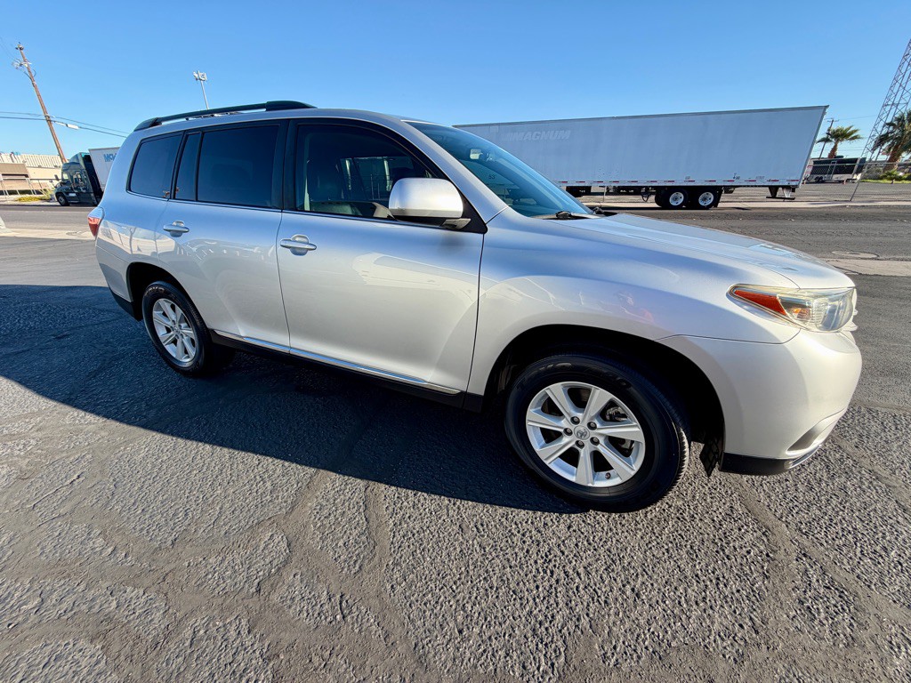 2013 Toyota Highlander Image 7