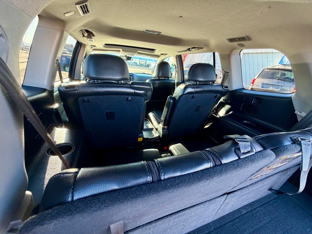 2013 Toyota Highlander Image 22