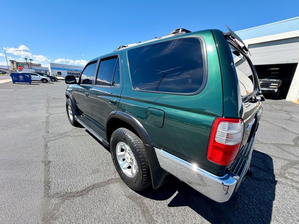 2000 Toyota 4Runner Image 7