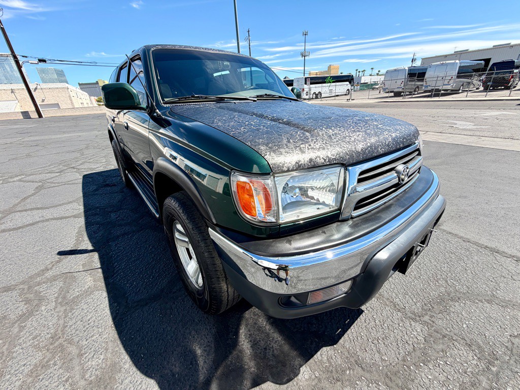 2000 Toyota 4Runner Image 12