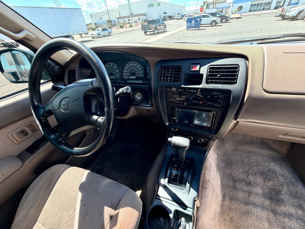 2000 Toyota 4Runner Image 19