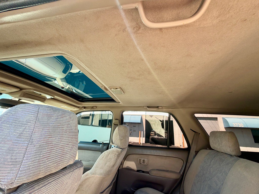 2000 Toyota 4Runner Image 32