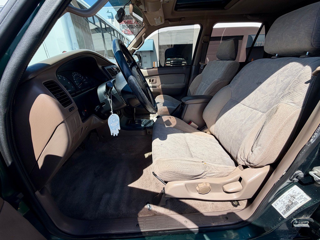 2000 Toyota 4Runner Image 37