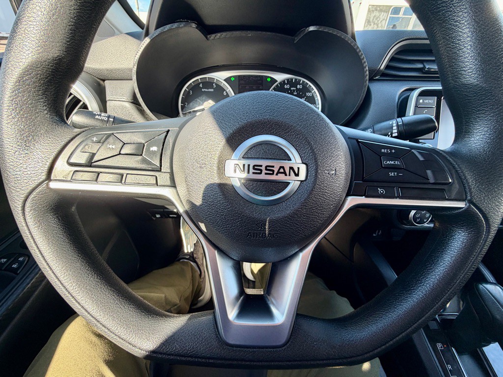 2021 Nissan Versa Image 27