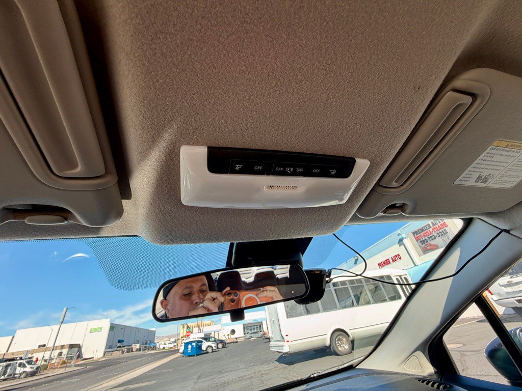 2021 Nissan Versa Image 31
