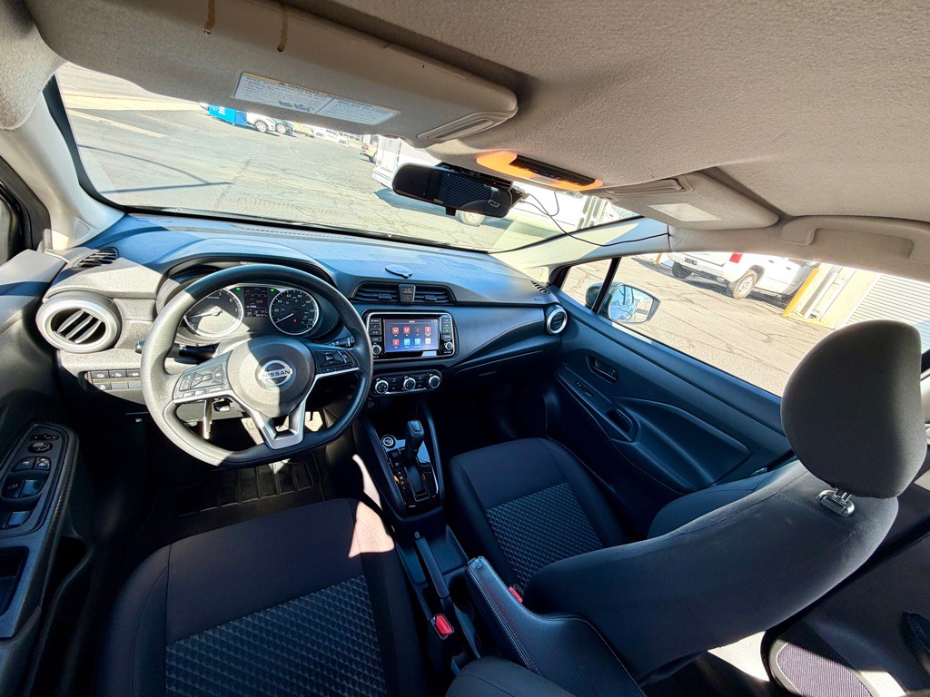2021 Nissan Versa Image 35