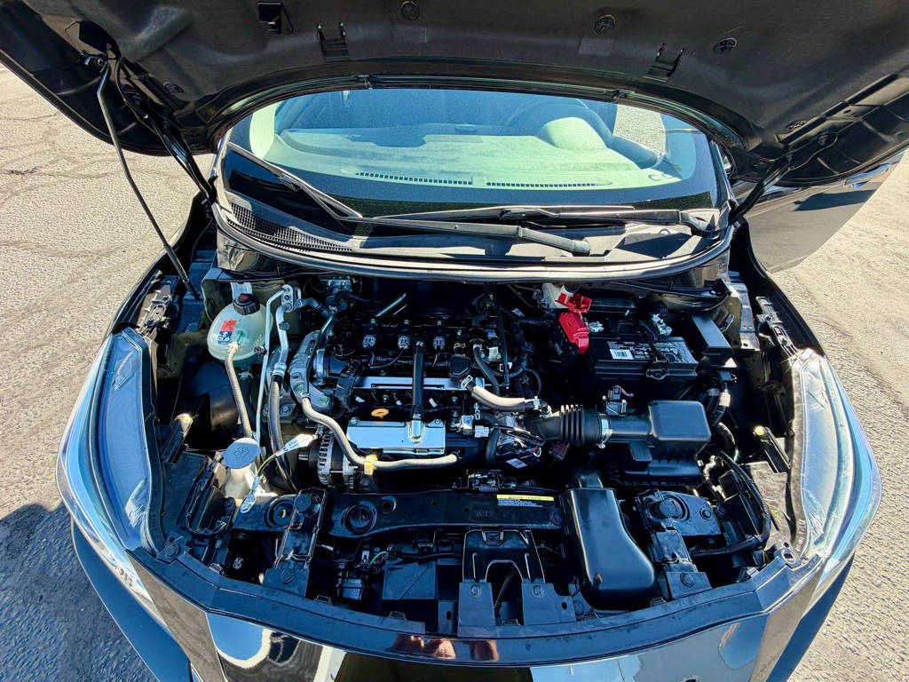 2021 Nissan Versa Image 39