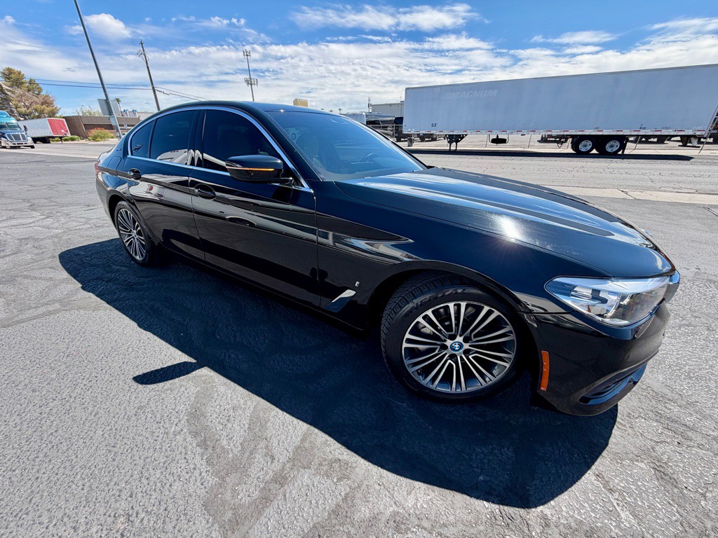 2019 BMW 5 Series Image 4