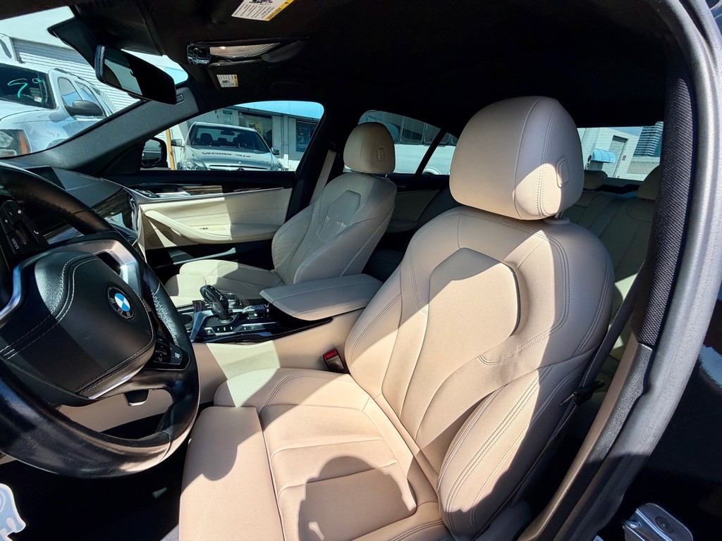 2019 BMW 5 Series Image 15