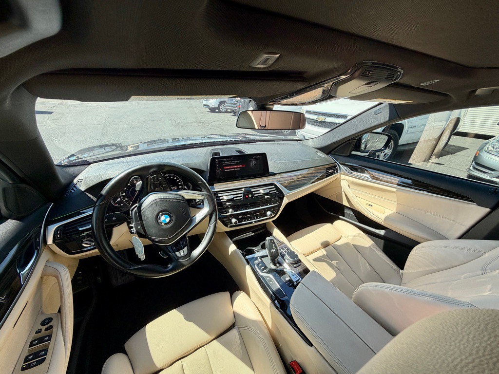 2019 BMW 5 Series Image 18