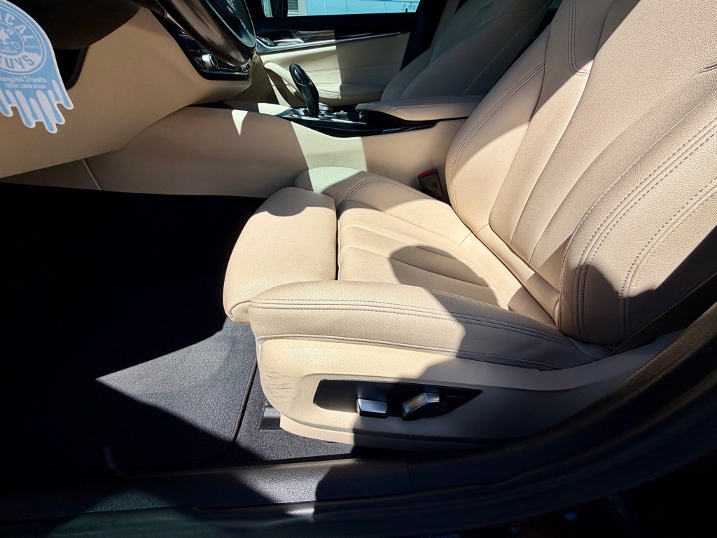 2019 BMW 5 Series Image 22