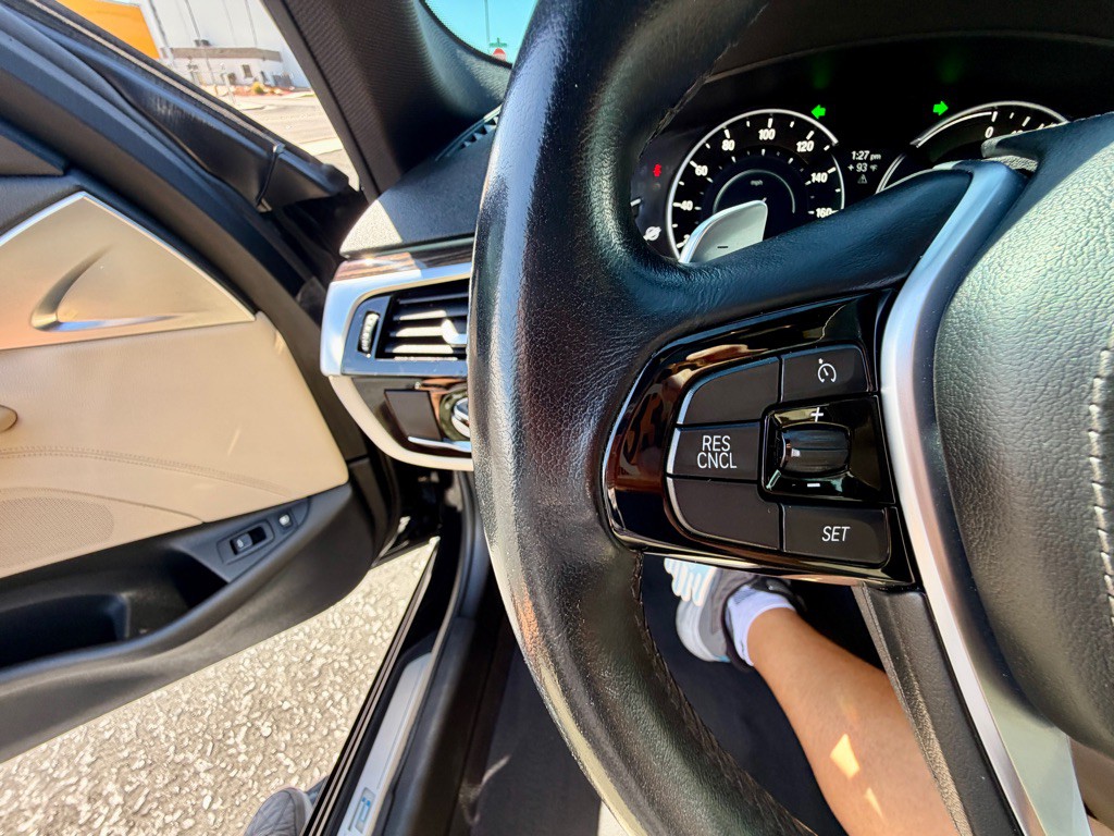 2019 BMW 5 Series Image 27