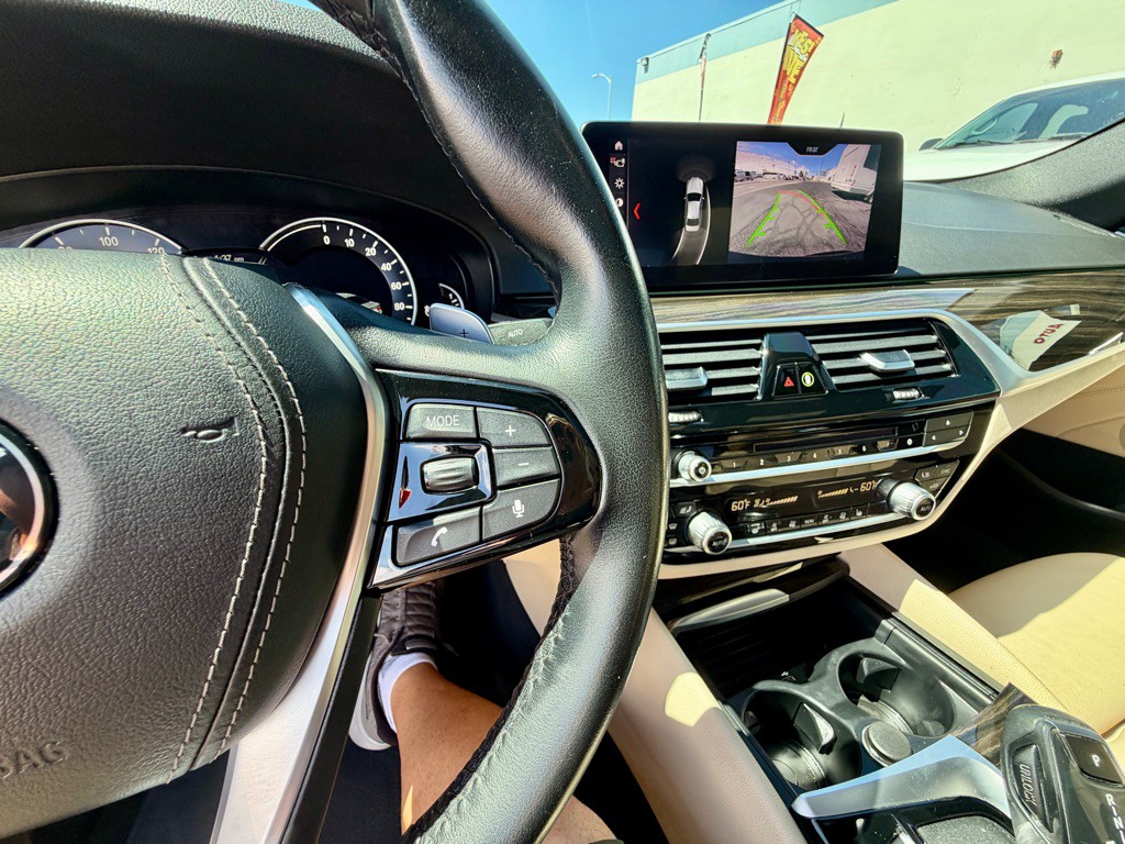 2019 BMW 5 Series Image 32
