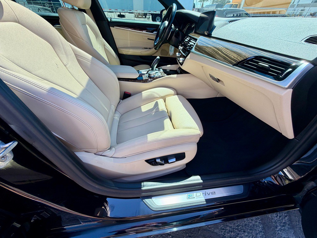 2019 BMW 5 Series Image 44