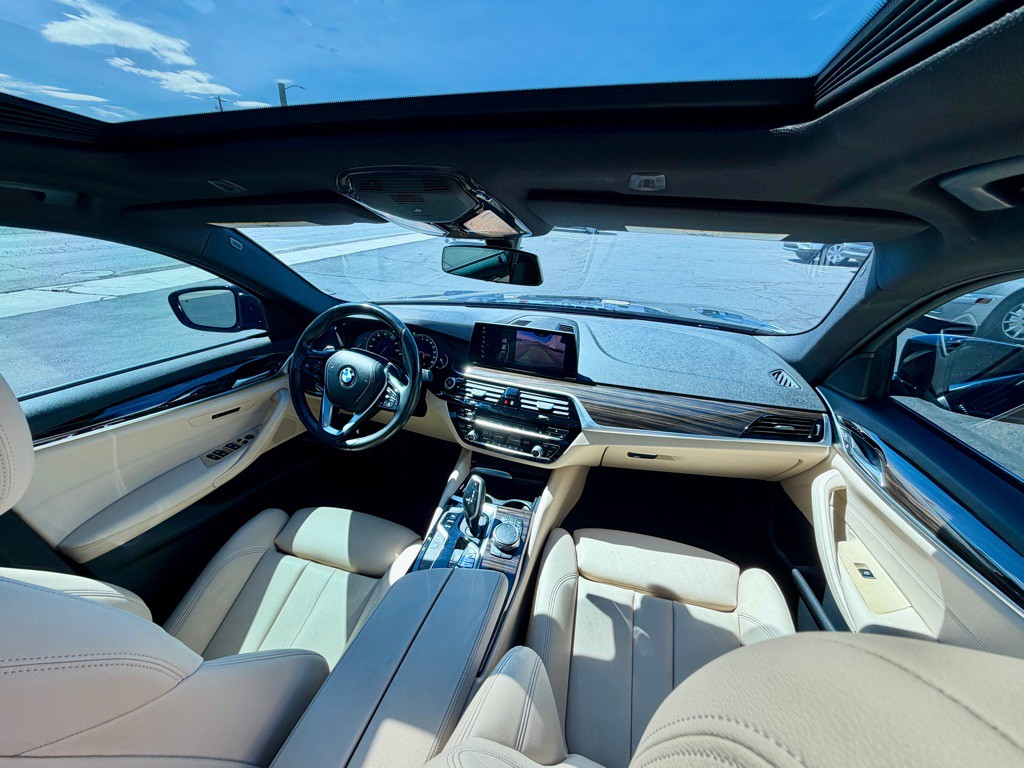 2019 BMW 5 Series Image 46