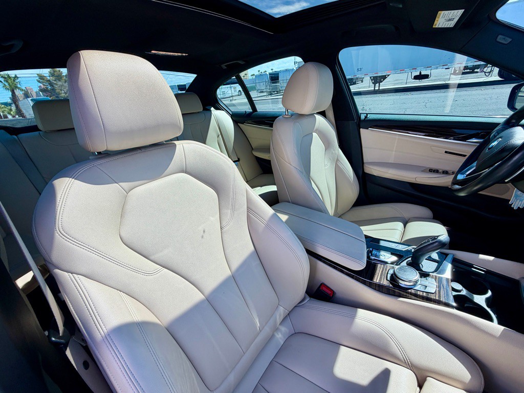 2019 BMW 5 Series Image 47