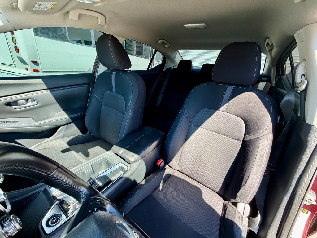 2020 Nissan Sentra Image 18