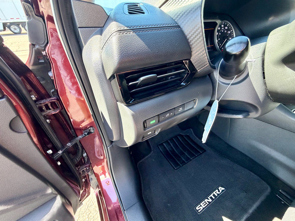 2020 Nissan Sentra Image 22