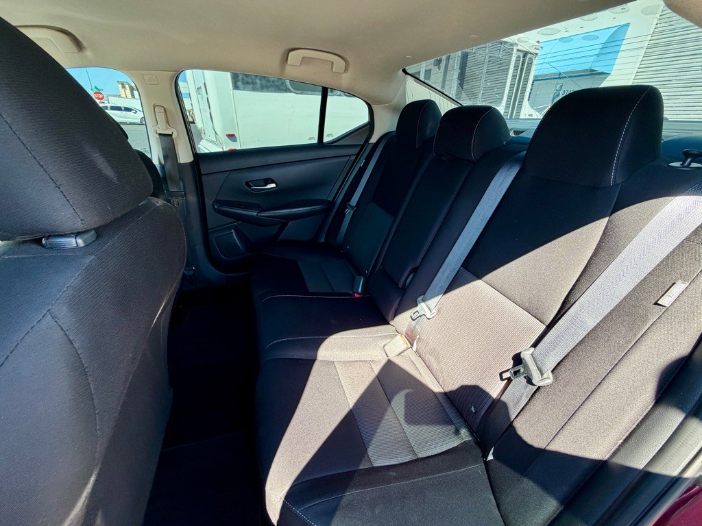 2020 Nissan Sentra Image 29