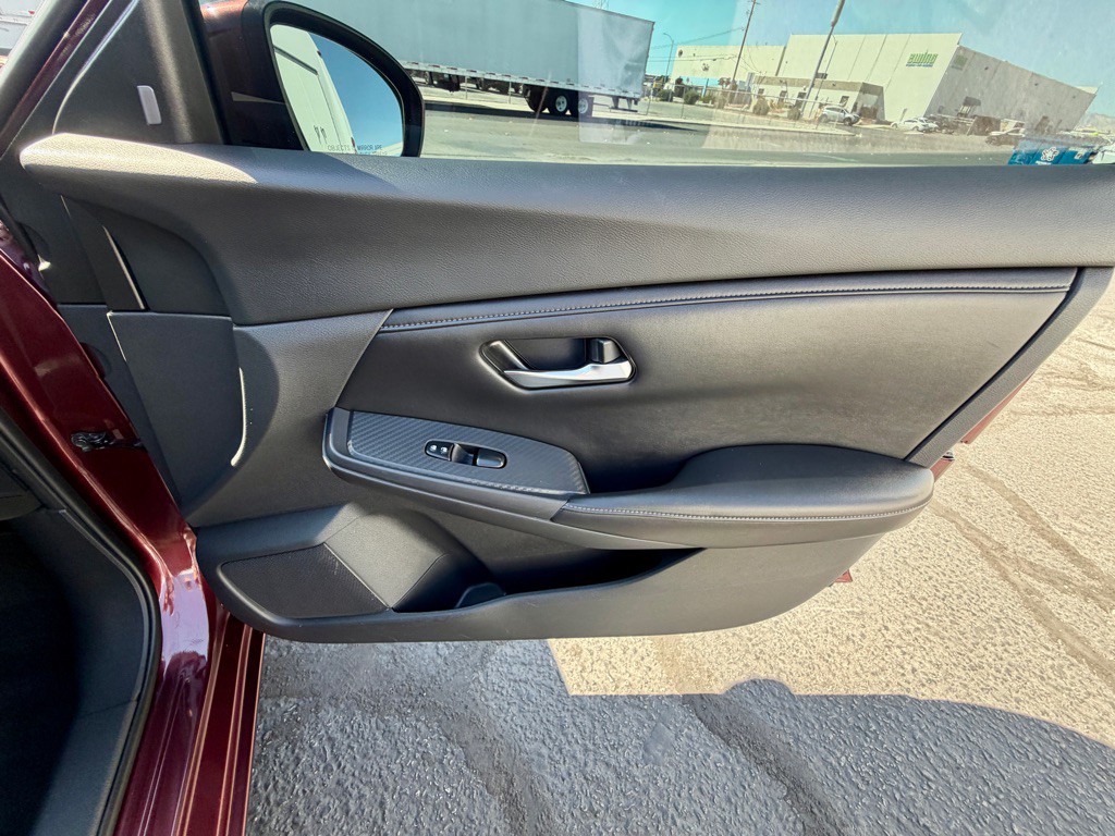 2020 Nissan Sentra Image 34