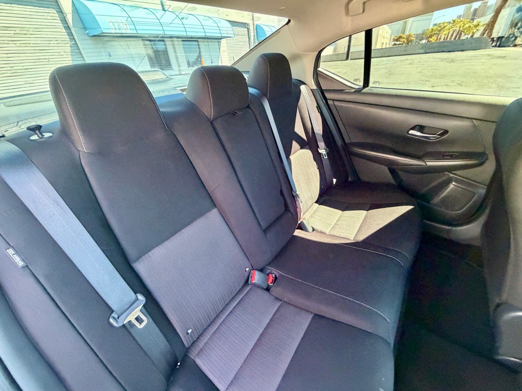 2020 Nissan Sentra Image 35