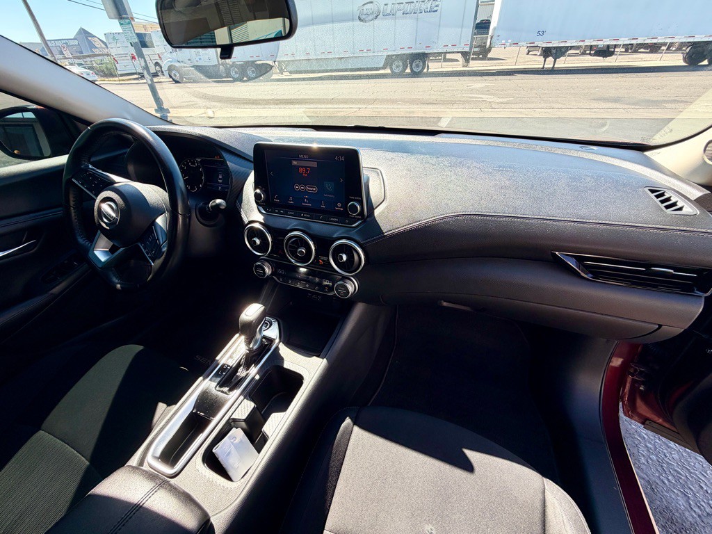2020 Nissan Sentra Image 37