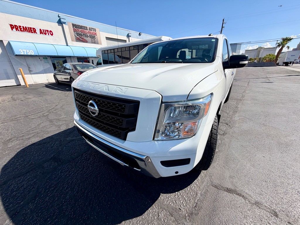 2020 Nissan Titan Image 9
