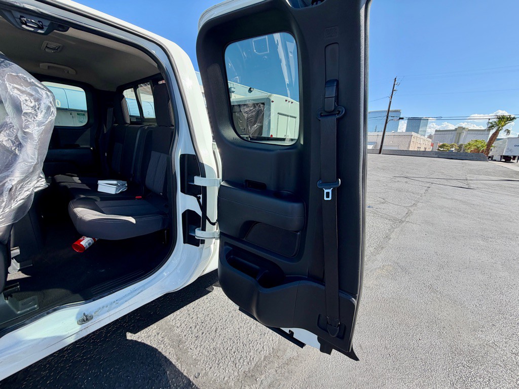 2020 Nissan Titan Image 29