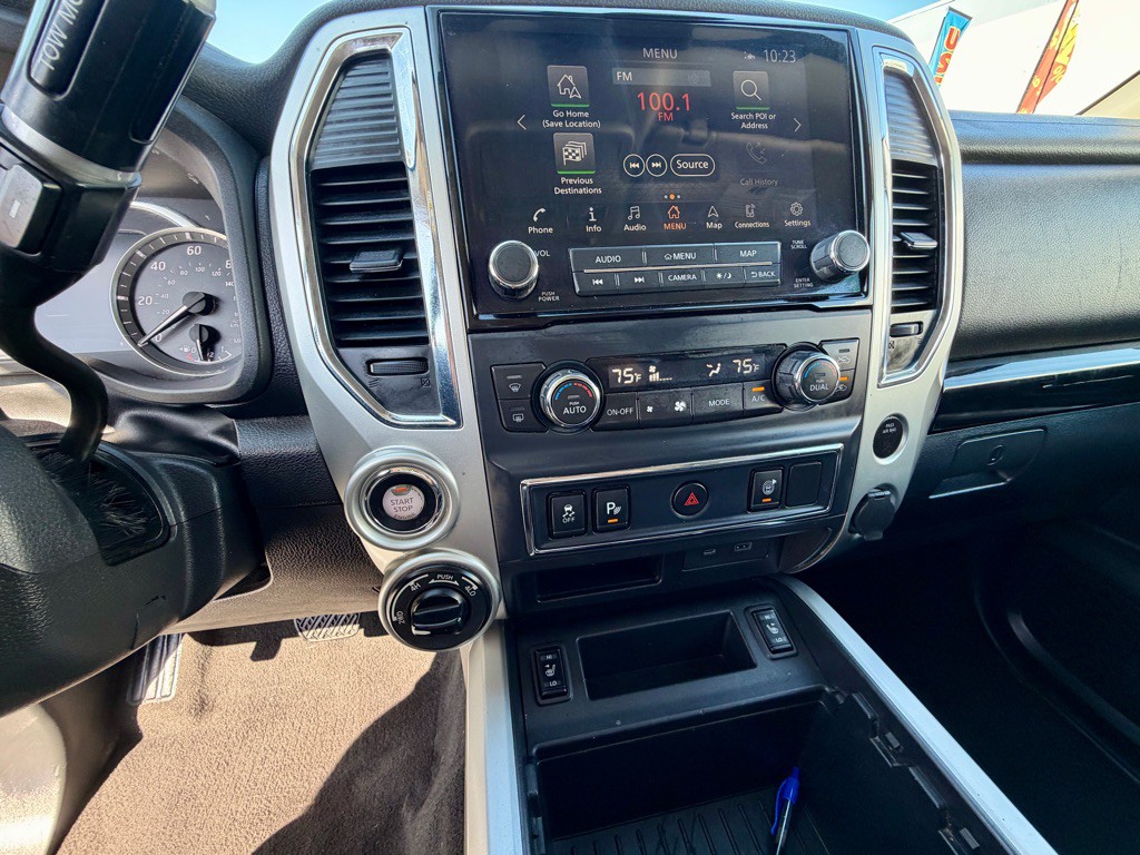 2020 Nissan Titan Image 36