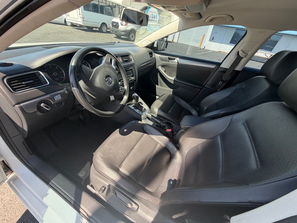 2014 Volkswagen Jetta Image 13