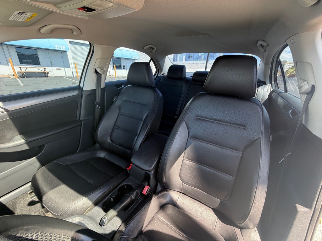 2014 Volkswagen Jetta Image 15