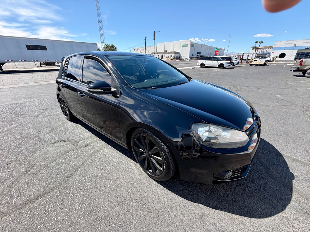 2013 Volkswagen Golf Image 12
