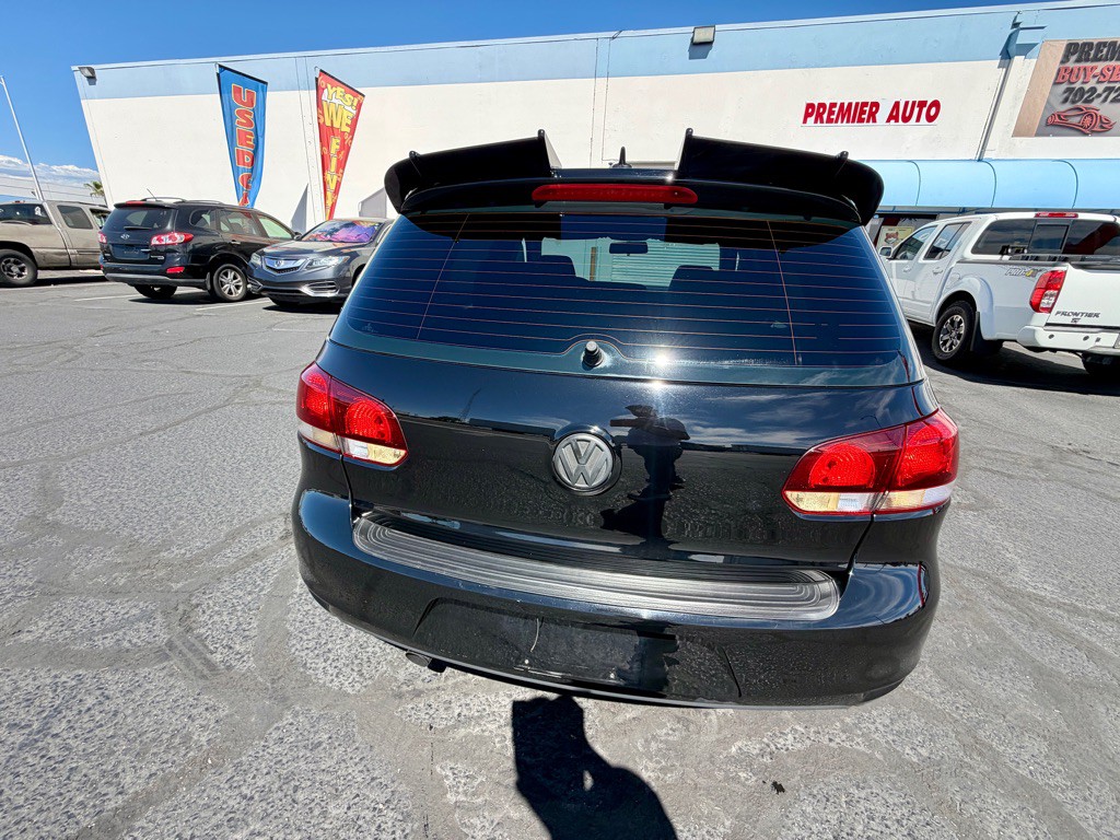2013 Volkswagen Golf Image 13